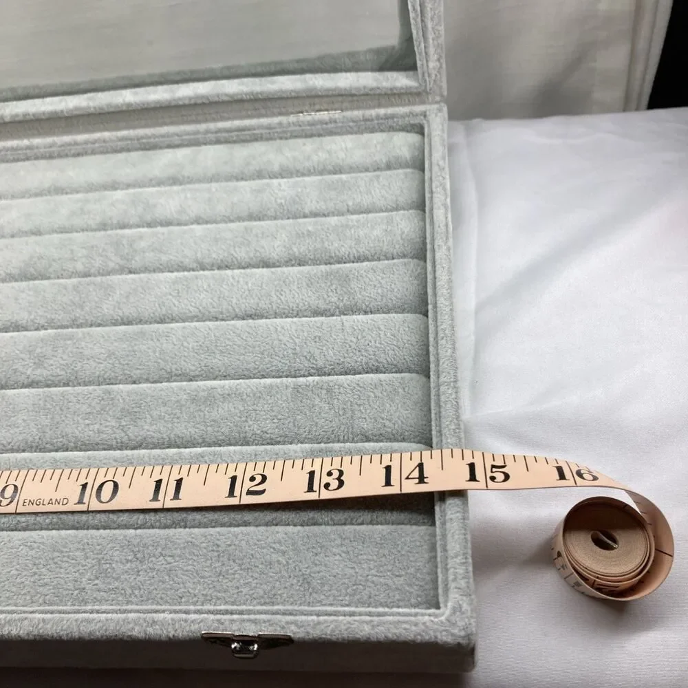 Grey Velvet Jewelry Ring Display Organizer Case. New In Box